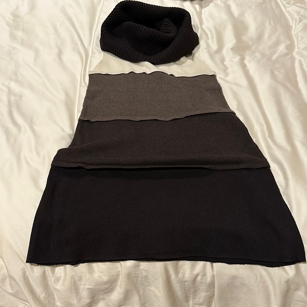 Alice and Olivia brown color block cowl neck sweater dress